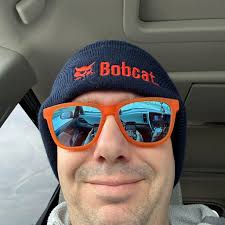 Pellet or charcoal and why? Also...can one "make" their own wood pellets?