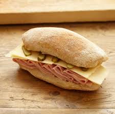 It may be prodded, but players doing so will be given an electric shock similar to the overload animation. Jambon Beurre Fabrique Delices