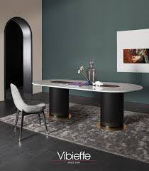 Solidi e classificazione dei solidi per la scuola primaria : Vibieffe 4200 Circle Tavolo Table L Espressione Di Classicita Rappresentata Dai Solidi Pilastri A Sostegno Della Convivialita The Expression Of Classicism Represented By Impressive Pillars In Support Of Conviviality Tavolo