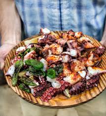 Octopus Two Ways A La Gallega Spicy Taco Roll Octopus Recipes Seafood Recipes Recipes