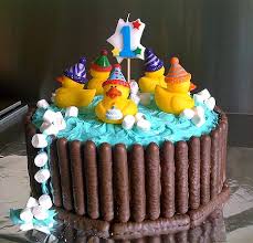 First Birthday Cake For Little Boy First Birthday Cakes Little Boys Here As We Celebrate Our Gorgeous Little Boy S 1st Birth 1st Birthday Cakes Boys 1st Birthday Cake Birthday Cupcakes Boy