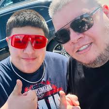 How to get a waitressing job in Grand Rapids after a long break?