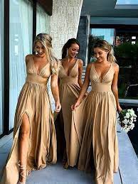 Nous vendons les robes en linge, nos tailleurs confectionnent les robes à la main et sur mesure.si vous avez des. Noumode Robe Longue Fendu Le Cote Bretelle Demoiselles D Honneur Doree Noumode