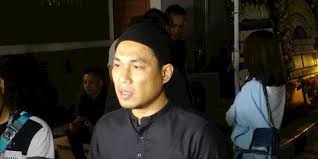 Sayangnya, dari 4 personel, hanya 1 orang yang selamat, yaitu ifan. Kenangan Rizal Armada Tentang Personel Seventeen Yang Meninggal Karena Tsunami Banten Kapanlagi Com