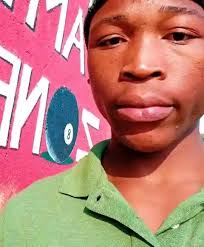 𝐂𝐎𝐌𝐌𝐈𝐒𝐒𝐈𝐎𝐍 】Sketch i enjoyed drawing so i did a little much  uwuwuw 💞💞✨ THEY'RE LOOKING ADORBS UWUWU