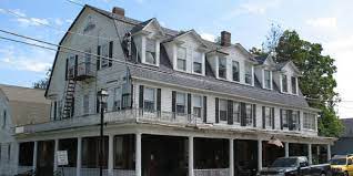 Roadtrippers Magazine Roadtrippers Haunted Hotel Most Haunted Haunted Places