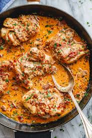 Leave the dried tomatoes at the room temperature to cool for about twenty to thirty minutes. Skillet Chicken Thighs Recipe In Sundried Tomato Parmesan Cream Sauce Best Chicken Recipe Eatwell101