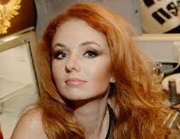 Лена катина обвинила юлию волкову в предательствах и унижениях. Lena Katina Iz Tatu S 4 Letnim Synom Foto