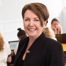 Rowena Singleton's Instagram, Twitter & Facebook