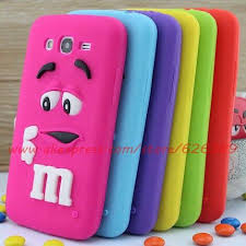 Epingle Sur Coque Telephone