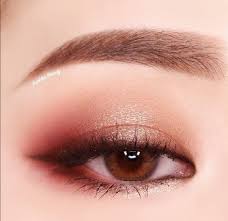Pin By Hannah Shum On Korean Makeup Korean Eye Makeup Asian Eye Makeup Everyday Eye Makeup