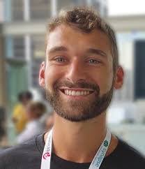 Blake Bray's Instagram, Twitter & Facebook