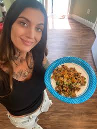 They had breakfast and now they are munching