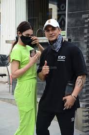 Yuvika chaudhary biography, wiki, age, height, career, net worth, husband, wedding, family, cars. Lovely Couple Prince Narula And Yuvika Chaudhary Look Magical Together Gulte