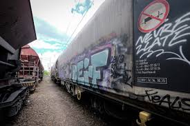 Until now there was almost no written insight into this vast subculture, which inspires fascination across america and around the world. Freight Train Graffiti Wanne Eickel Graffiti Fr8 Freights Freightgraffiti Freighttraingraffiti Graffitiberlin Graffitibom Wanne Eickel Wanne Graffiti