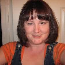 TUNES-TOTE 'Swirl RED' 45 RPM 7" Vinyl Record Storage