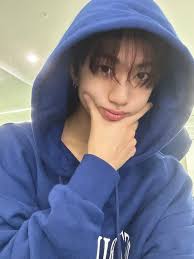 Kyungmun (YOUNITE) profile, age & facts (2025 updated)