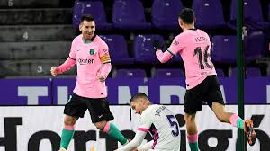 With a victory over real valladolid on monday, they will move within a point of la liga leaders atletico madrid on the. La Liga Result Lionel Messi Surpasses Pele Record As Barcelona Cruise Past Real Valladolid Eurosport
