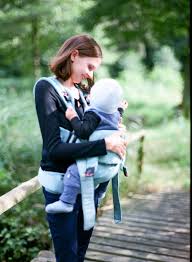 Monat werden die meisten familien mit breikindern beginnen, dass das kind vom tisch isst. Babybjorn Babytrage One Outdoors Erfahrungsbericht Faminino
