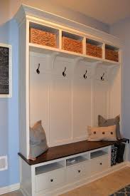 Diy Small Laundry Shelf Ideas Farmhouse Organization Lockers Bench Entryway Ga Wohnung Renovierung Dreckschleuse Haus Einrichten