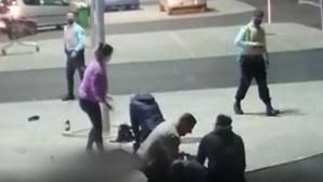 Substantivo masculino flexão do verbo tirotear na: Video Mostra Momento Da Reanimacao Das Vitimas Do Tiroteio No Seixal Que Fez Um Morto E Feriu Dois Gnr Cm Ao Minuto Correio Da Manha