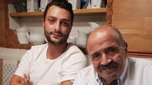 Leggendo questo profilo biografico puoi conoscere anche la bibliografia, l'età e la data in cui maurizio. Maurizio Costanzo Chi E Il Figlio Adottivo Gabriele Eta Foto Lavoro Vita Privata