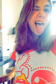 Beatriz Drummond (@biadrudru)