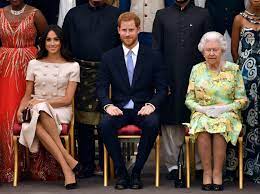 A new channel 5 documentary focused on meghan markle's estranged father aired on wednesday (january 22).thomas markle: Meghan Markle Wears Prada With Prince Harry At The Queen S Young Leaders Awards