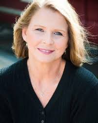 Lou Ann's Instagram, Twitter & Facebook