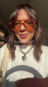 Is @stevemadden the same as madden girl? #latinacontentcreator  #washingtondccheck #washingtondctiktok #contentcreator #maddengirl  #stevemadden #shoes #sneakers