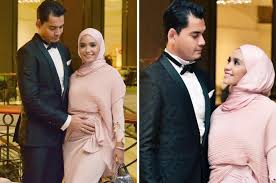 Izzar anwari pada jam 11.37 malam, 22 ogos lalu. Alhamdulillah Saya Hamil Empat Bulan Ummi Nazeera Entertainment Rojak Daily