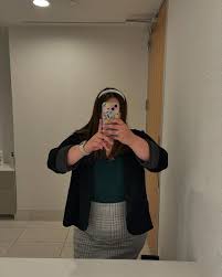 Eileen (@eileens.styles) • Instagram photos and videos