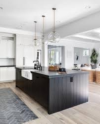 48 Inspiring Cottage Kitchen Cabinets Ideas With Country Style In 2020 Black Kitchen Island Gorgeous White Kitchen Country Kitchen Designs