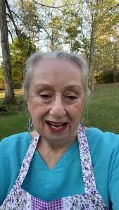 Evangeline Gordon's Instagram, Twitter & Facebook