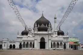 Despite its urban development and being the state capital. Masjid Zahir Alor Setar Kedah Diwani Kraf