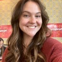 Jillian Conway's Instagram, Twitter & Facebook