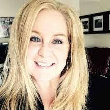 Alysha Arnold's Instagram, Twitter & Facebook