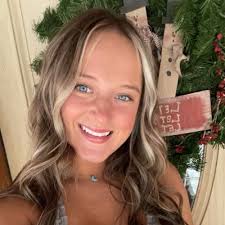 Jenna Christopher (@jennachris_3)