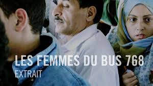 Vendredi 16 avril 2021, une vidéo postée sur instagram dans laquelle une femme est poussée dans les escaliers d'une bouche de métro par un inconnu a été visionnée plusieurs milliers de fois. Les Femmes Du Bus 768 Extrait 1 Vost Youtube