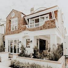 Insta Emmannovak Pinterest Emmannovak In 2020 Dream House Exterior House Styles House Designs Exterior