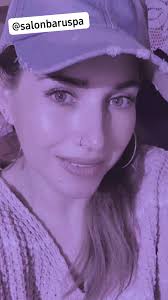 #piercing , #cristalesswarovski #saunatime #belleza #salonesdebelleza