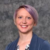 Amy Crisp's Instagram, Twitter & Facebook