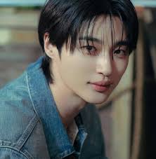 Byeon Wooseok and Kim Hyeyoon both will attend the Asia Artist Awards 2024  in Bangkok