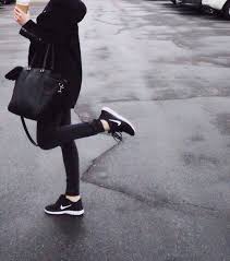 Nike Free Run 4 0 V3 Black White Womens Running Shoes Google Search Kleding Stijlen Stijl Kleding