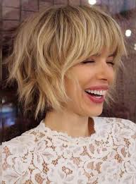 Coupe courte femme 2020 les plus jolis modeles. Coupe Carre Coiffe Decoiffe Laissez Nous Vos Impressions Sur Ces Coupes De Cheveux Et Echangeons Ensemble