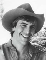 Kevin Costner's Life in Photos from Young Heartthrob to Oscar Winner and  Dad of 7