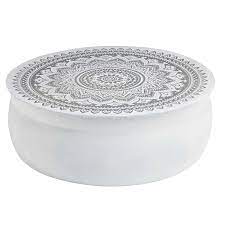 somewhere between boho and exoticism you ll find the style of the mandala white aluminium coffee t table basse orientale table basse table basse ronde blanche