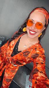 Let's get groooovy ✨🕺🏽🪩 Sidelines Bar & Grill