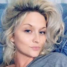 Caity Jones (@Lil_lady_caity)