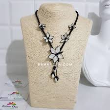 Gunaydin Sevgili Dostlar Toptan Satis Yaptigimizdan Dolayi Tek Tek Satis Yapmadigimizi Dusunen Musterilerimiz Oluyor Biz Tek Sat Lace Necklace Necklace Lace